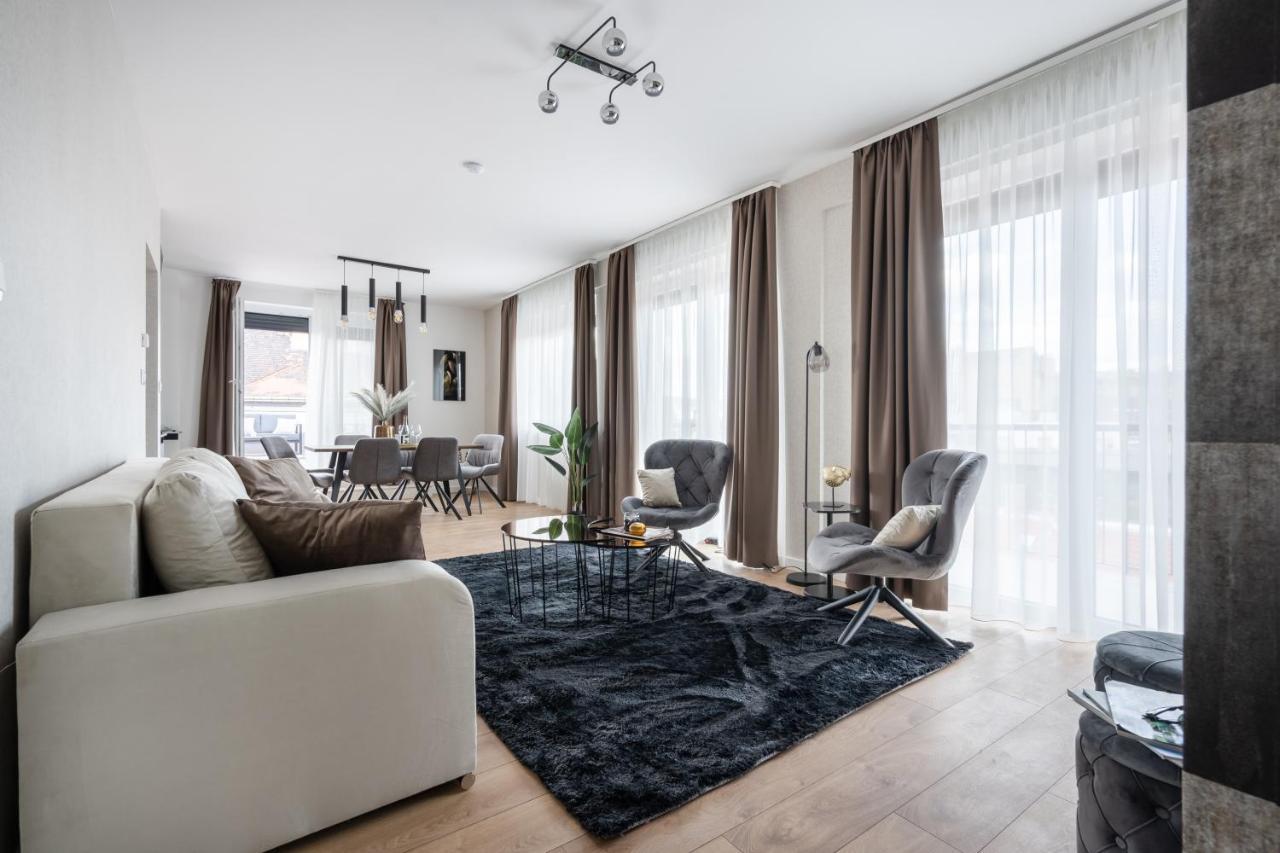 The Rose Garden Budapest Apartments Ngoại thất bức ảnh